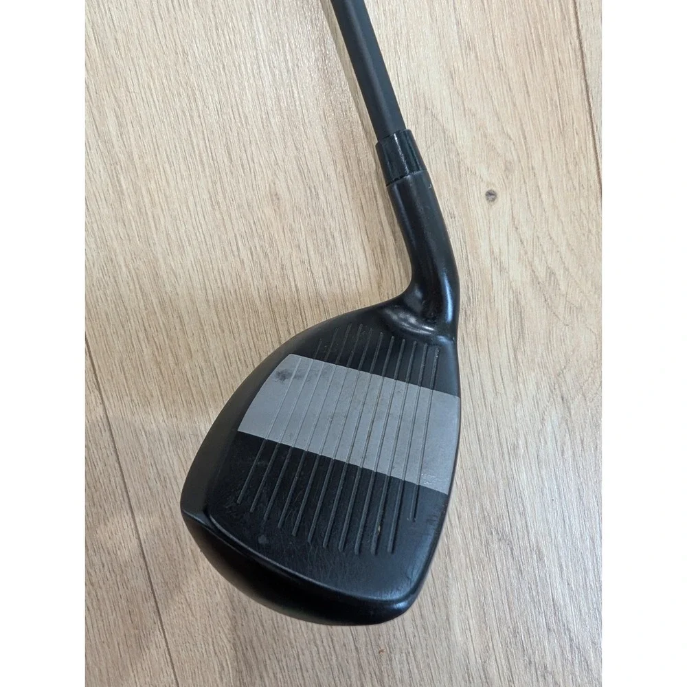 Golf Club DUNE 56 black Wedge RIGHT H Graphite Shaft Very Good Condition